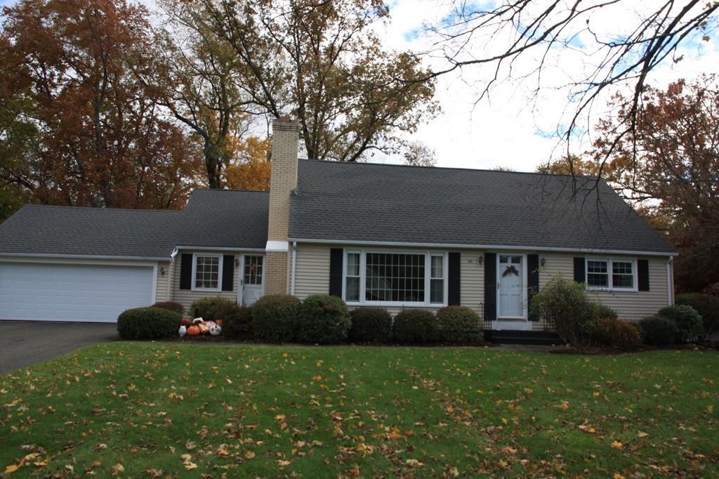 42 Decorie Dr - Photo 1