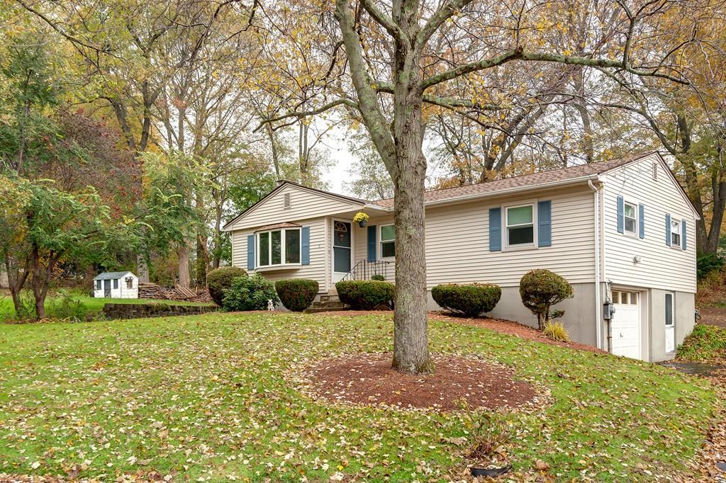 5 Old Colony Road - Photo 1