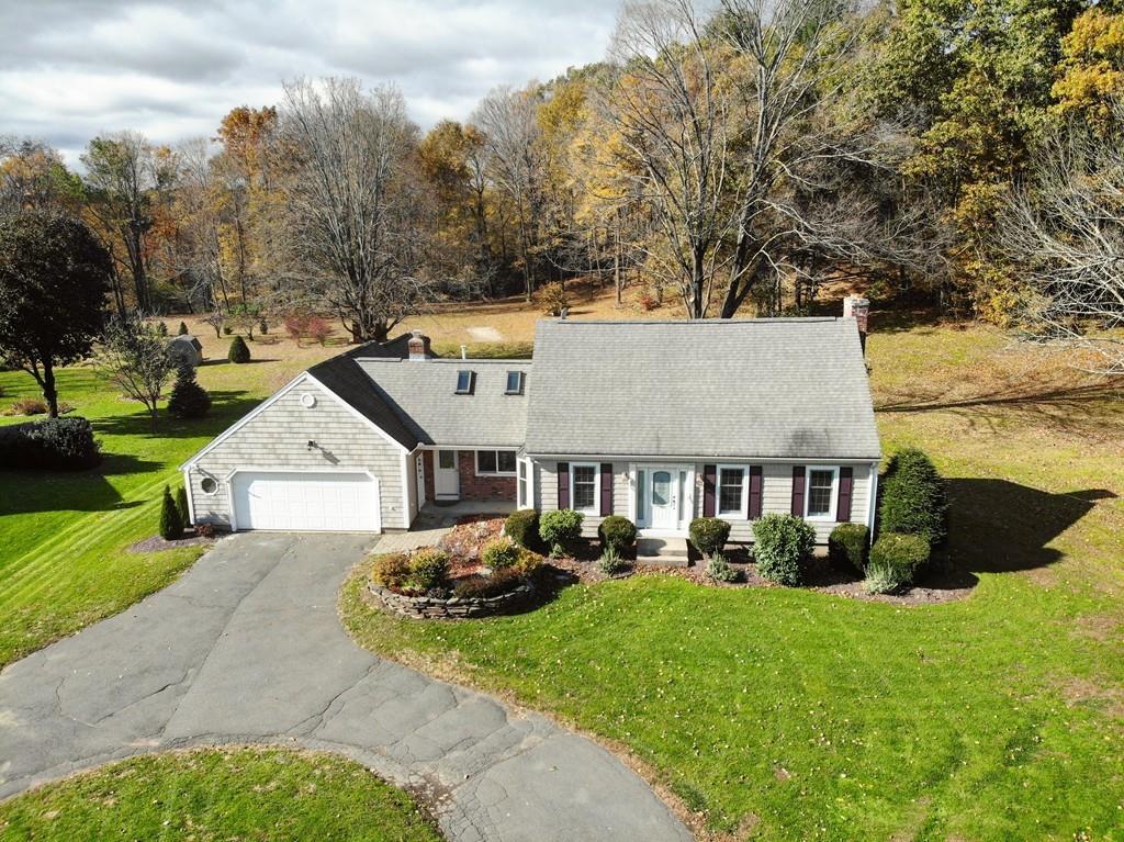 255 Dewey Street - Photo 1