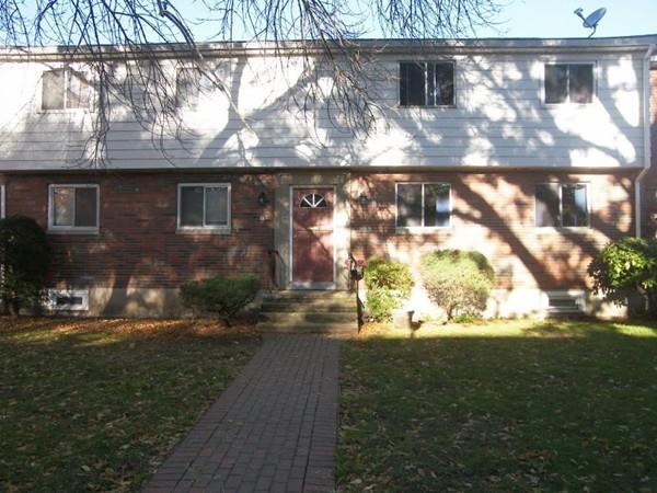 58 Bishop Dr - Photo 1