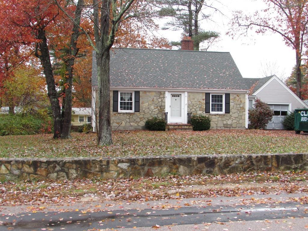 3 Susan Rd - Photo 1