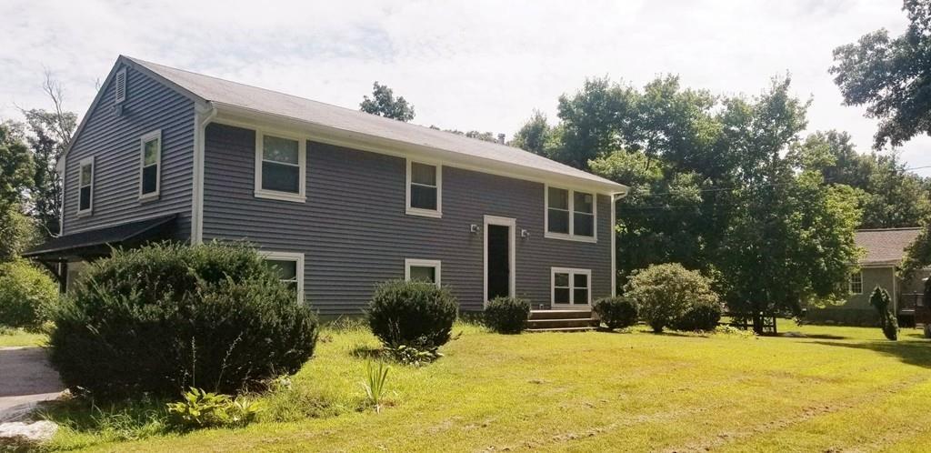 216 Dean St - Photo 1