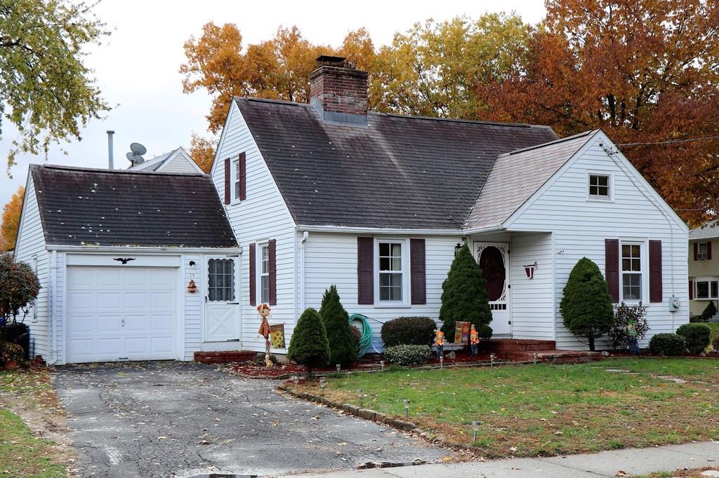 19 Ford St - Photo 1