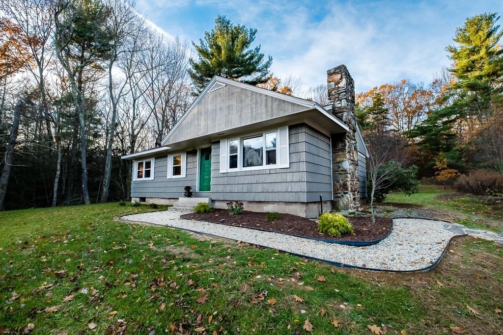 116 Stafford Rd - Photo 1