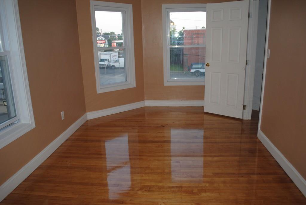 11 West Chestnut St - Photo 1