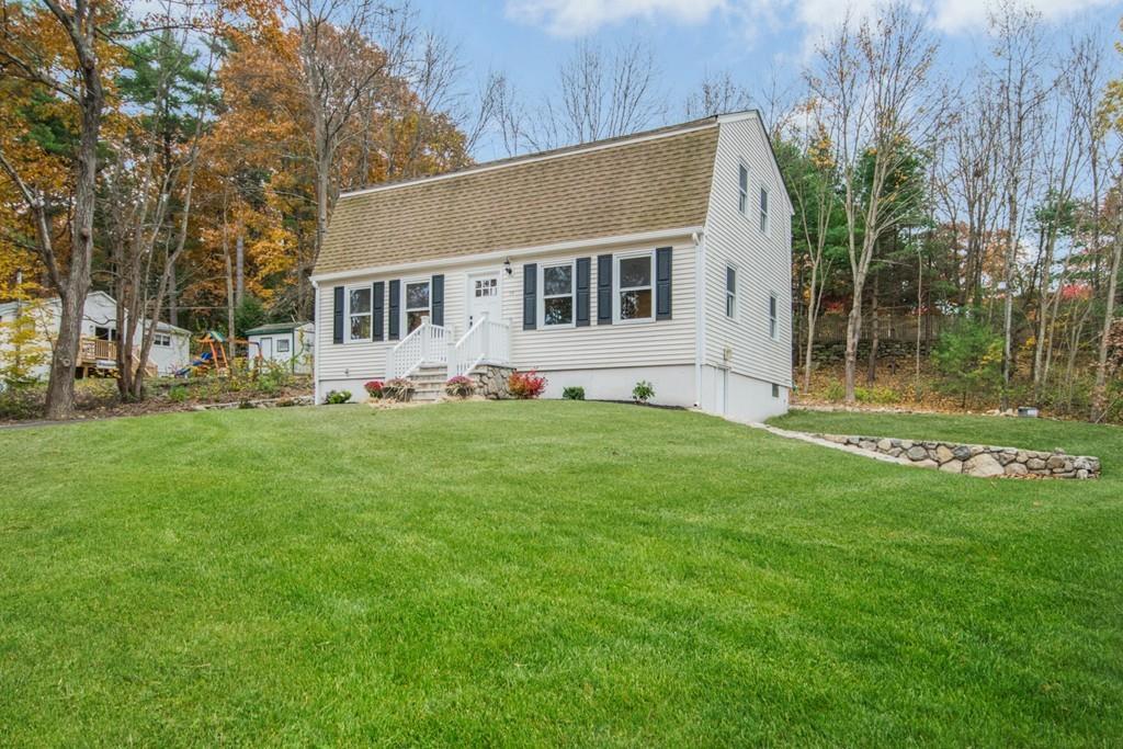 38 Riverhurst Rd - Photo 1