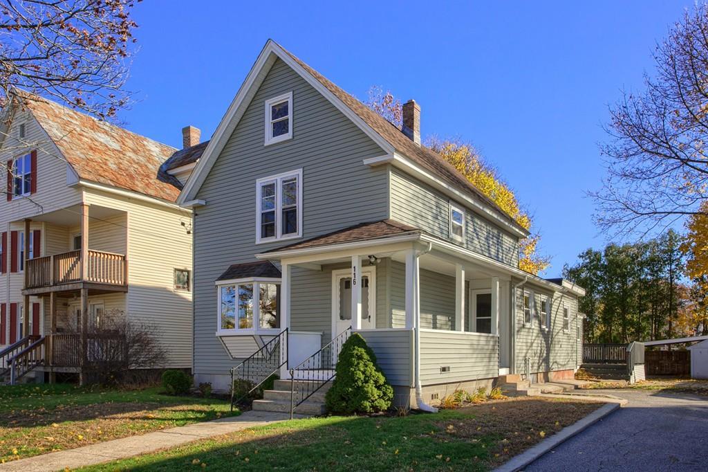 116 6Th St - Photo 1