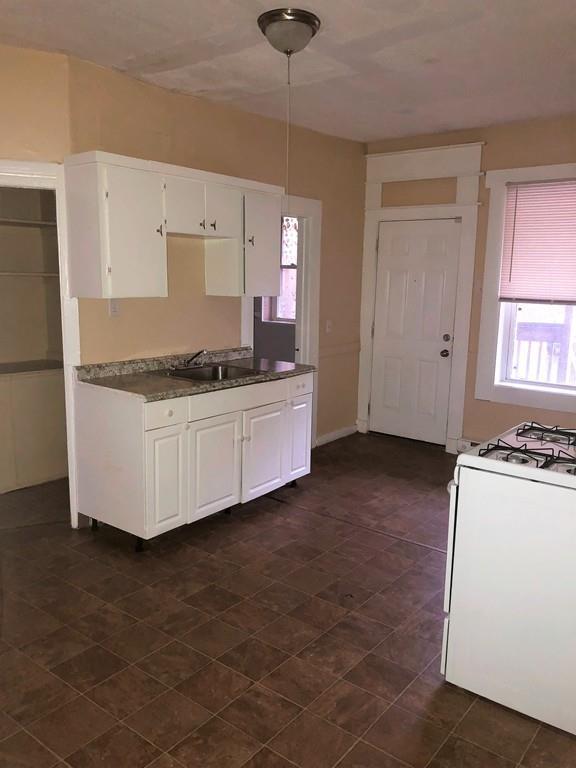 47 Vernon Street - Photo 1