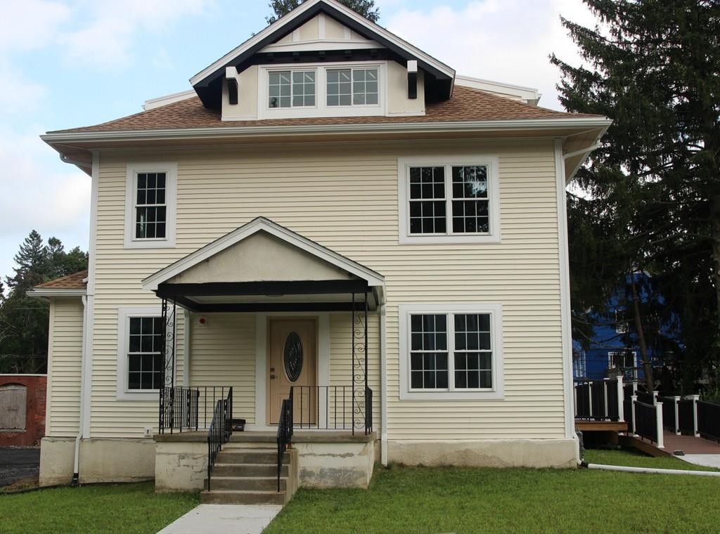 12 Rosemont Road - Photo 1