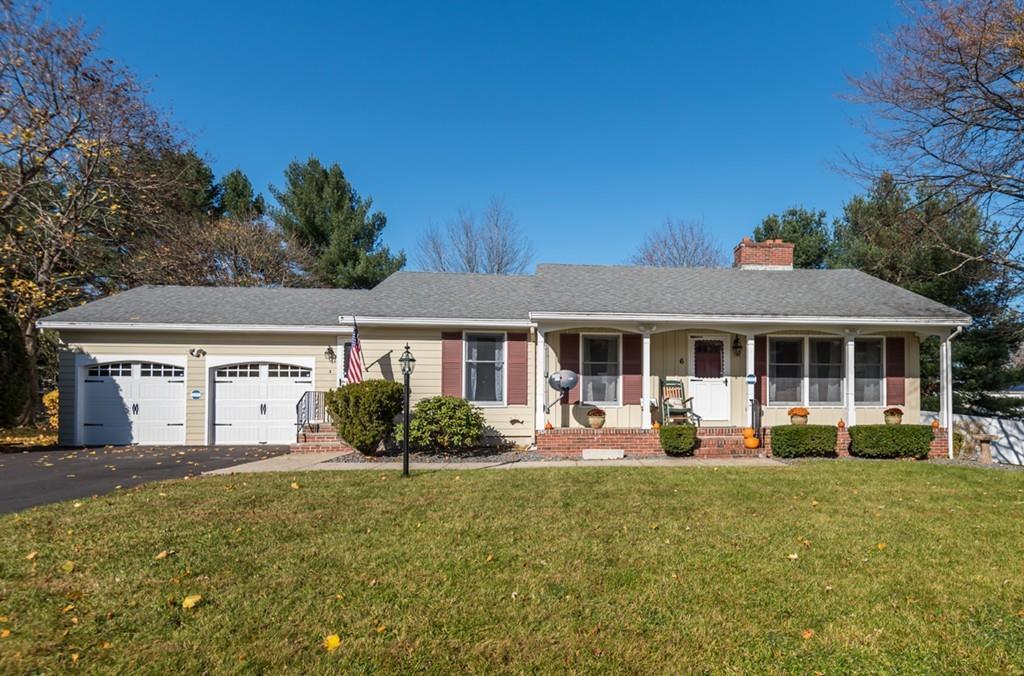 6 Coachman Lane - Photo 1
