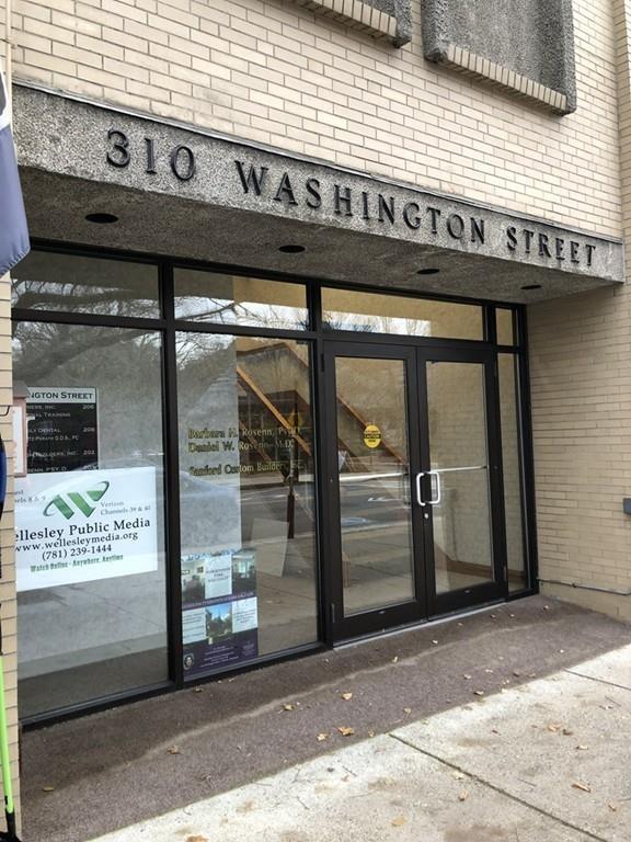 310 Washington St - Photo 1