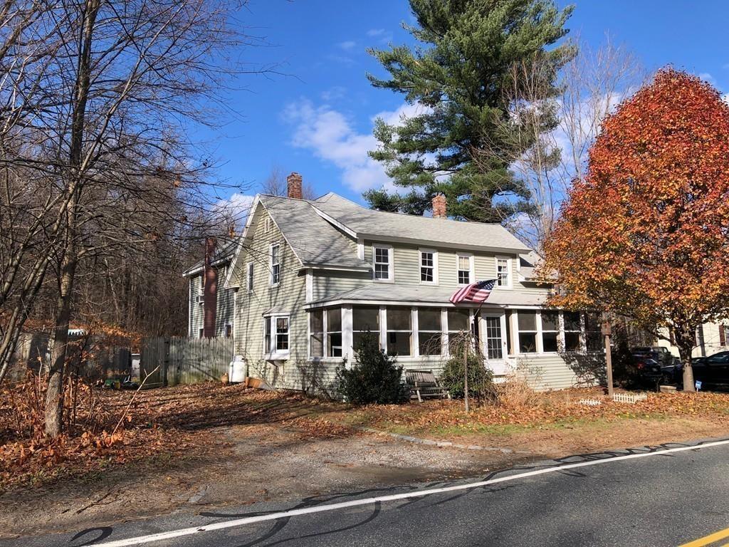 140 Quinapoxet St - Photo 1