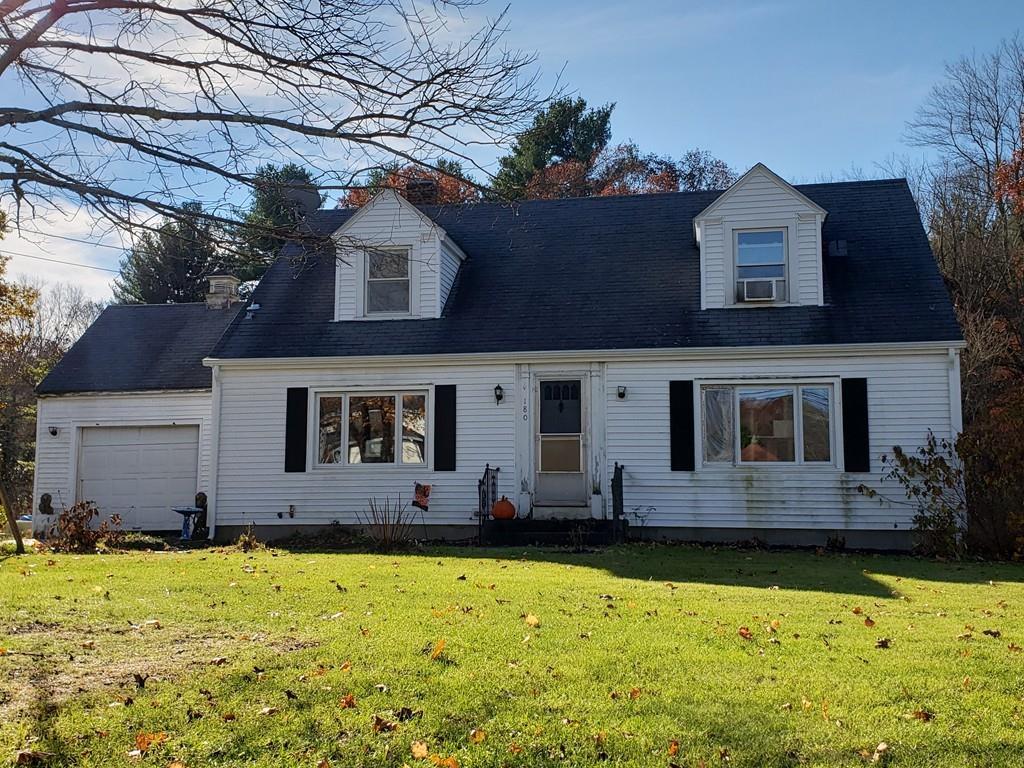 180 Farm St - Photo 1