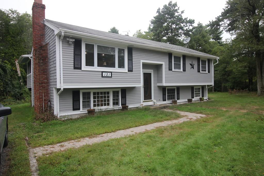 121 Bourne Rd - Photo 1