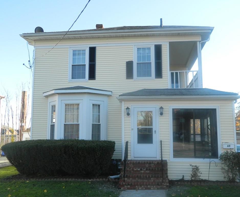 69 Webster St - Photo 1