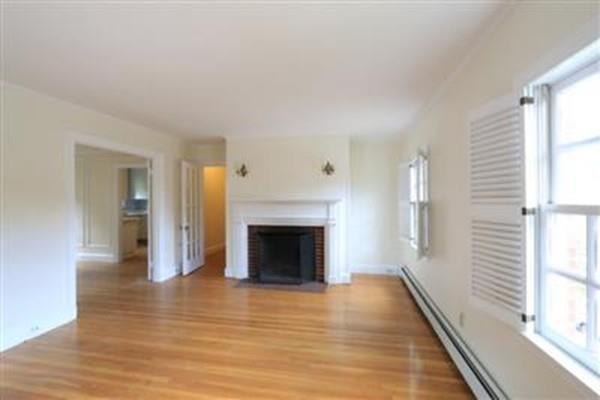 406 Broadway - Photo 1