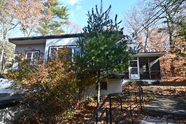 93 Grove Street - Photo 1