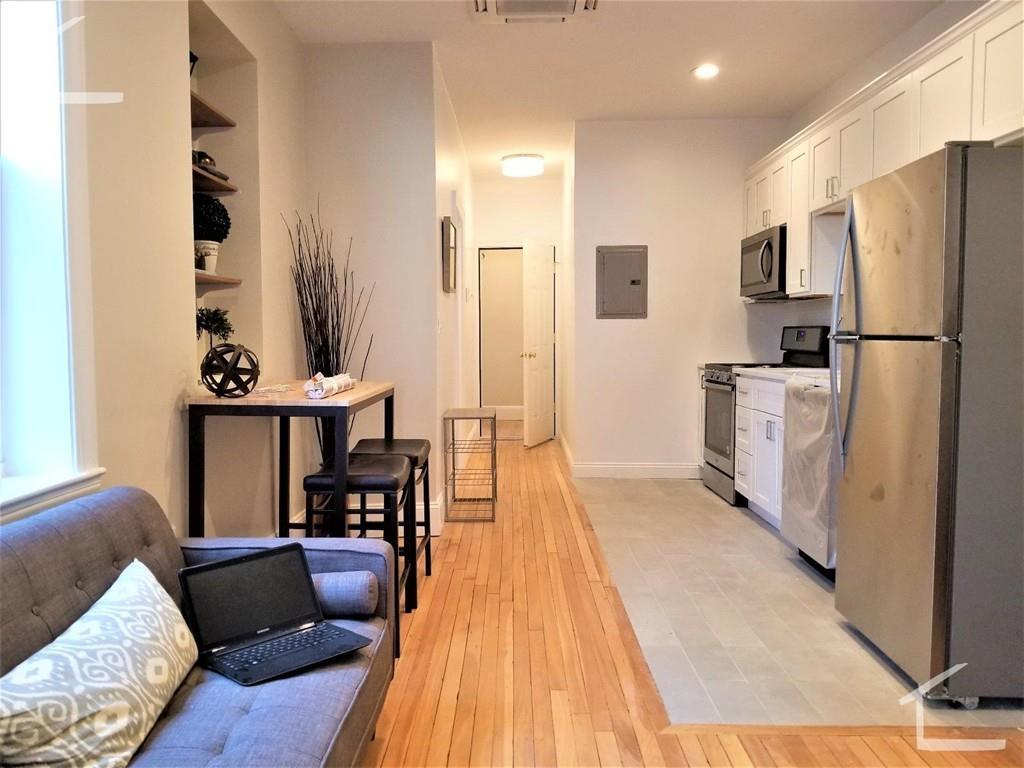 8 Gardner St - Photo 1