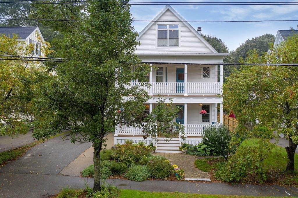62 Maple Avenue - Photo 1