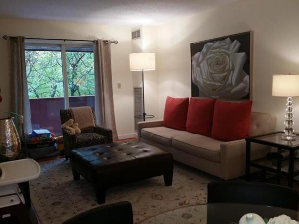 100 Rosemary Way - Photo 1
