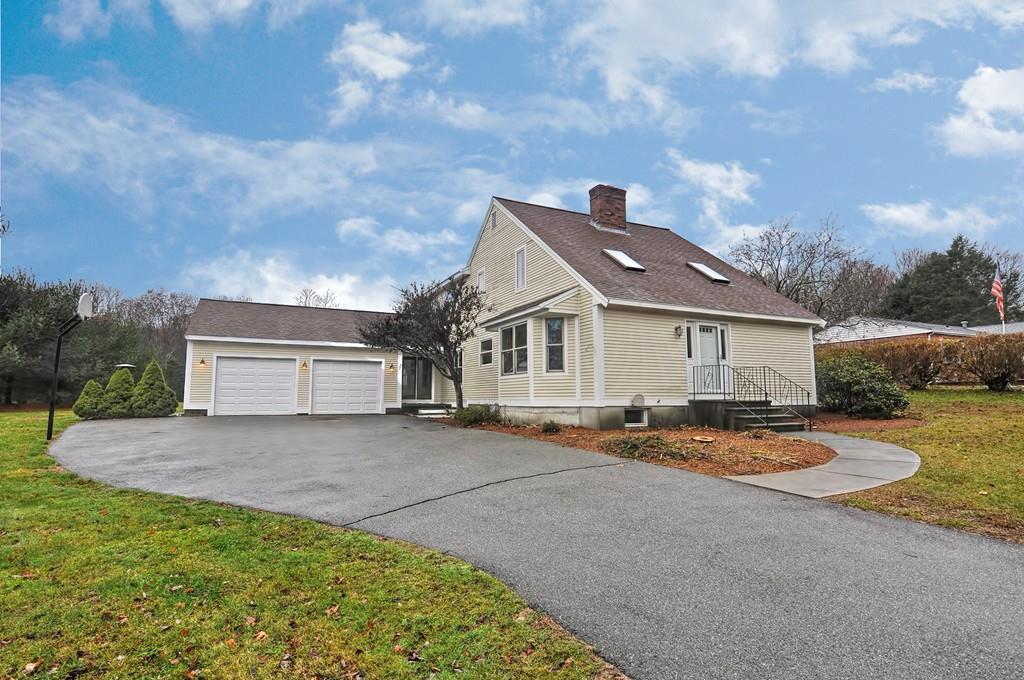 324 Mendon Road - Photo 1