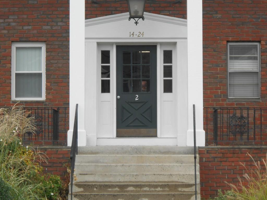 14 Regency Park Dr - Photo 1