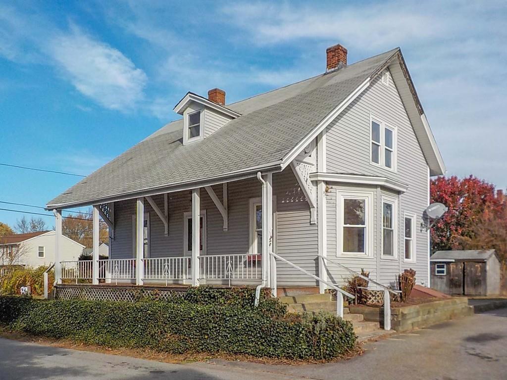 72 Maple Ave - Photo 1