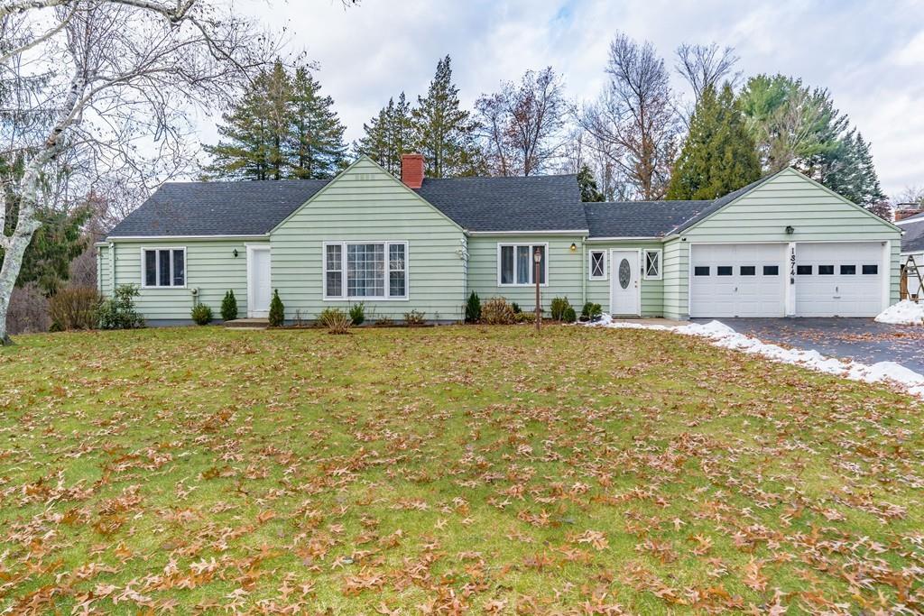 1374 S Branch Pkwy - Photo 1