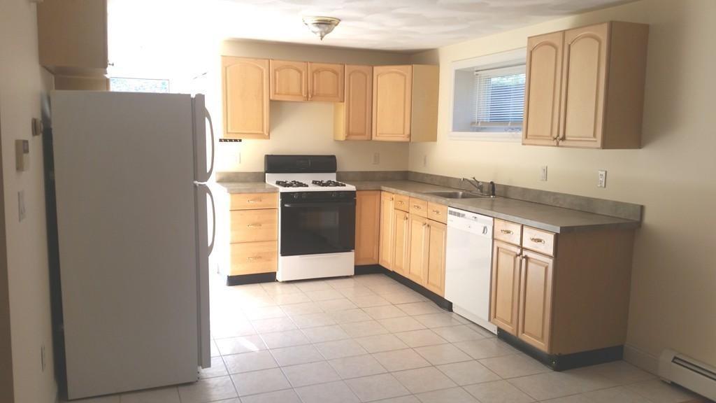 671 Park Ave - Photo 1