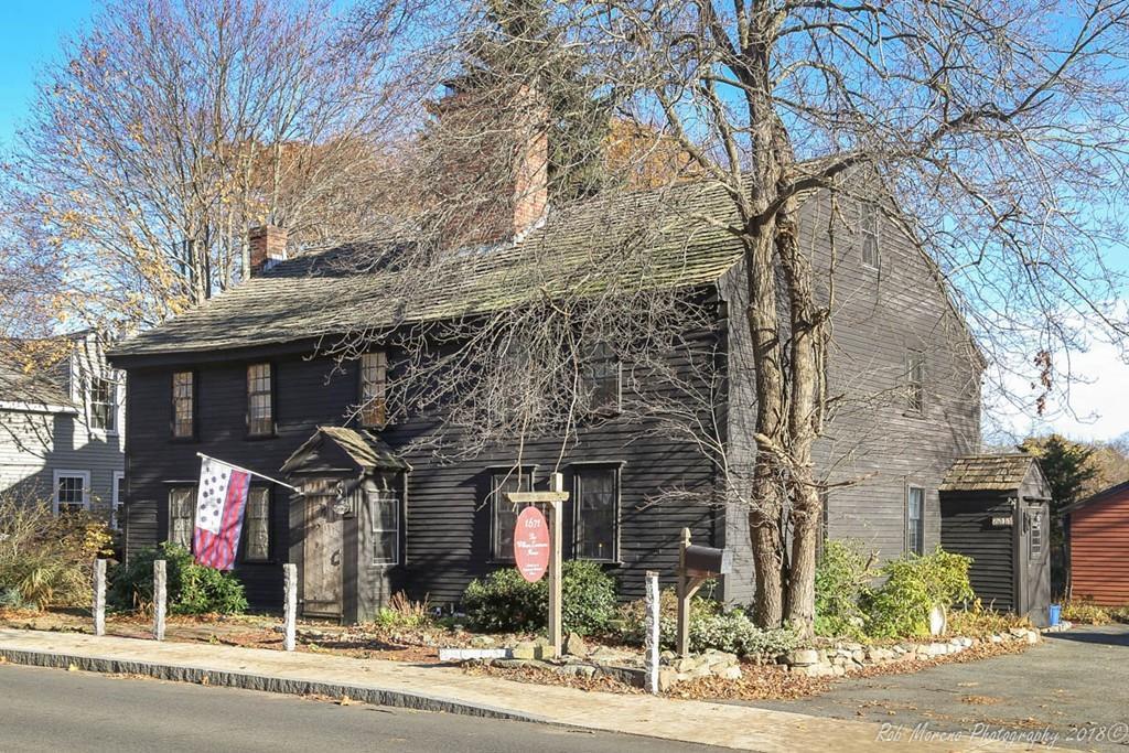 271 Essex St. - Photo 1