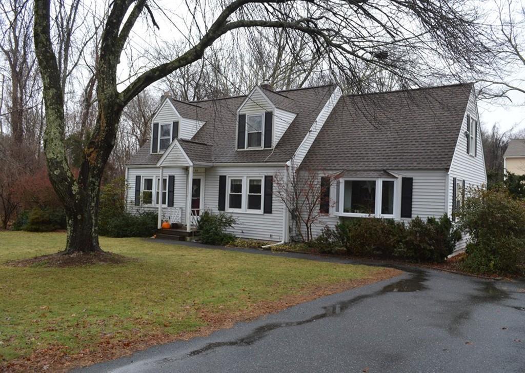 64 Olive St - Photo 1
