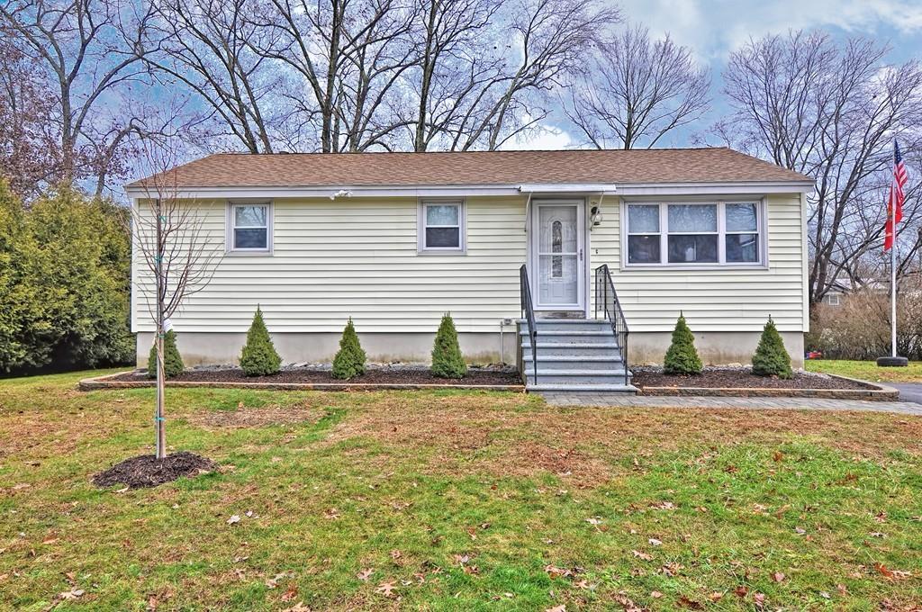 11 University Drive - Photo 1