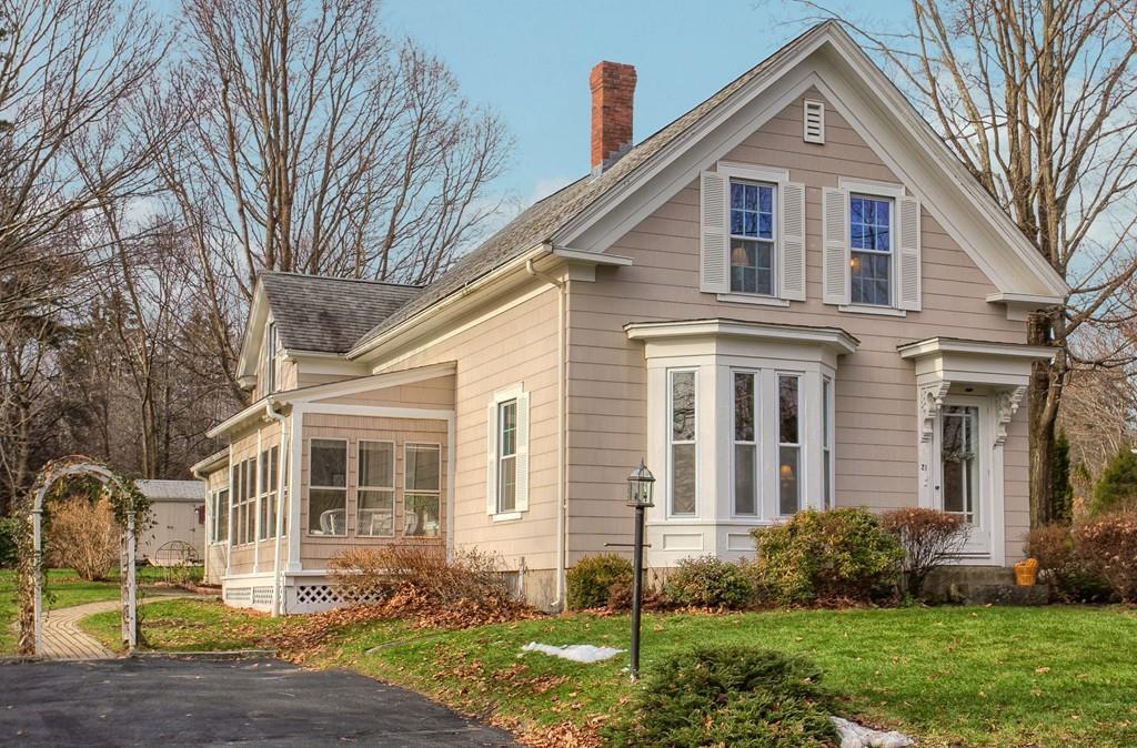 21 Boston Road - Photo 1
