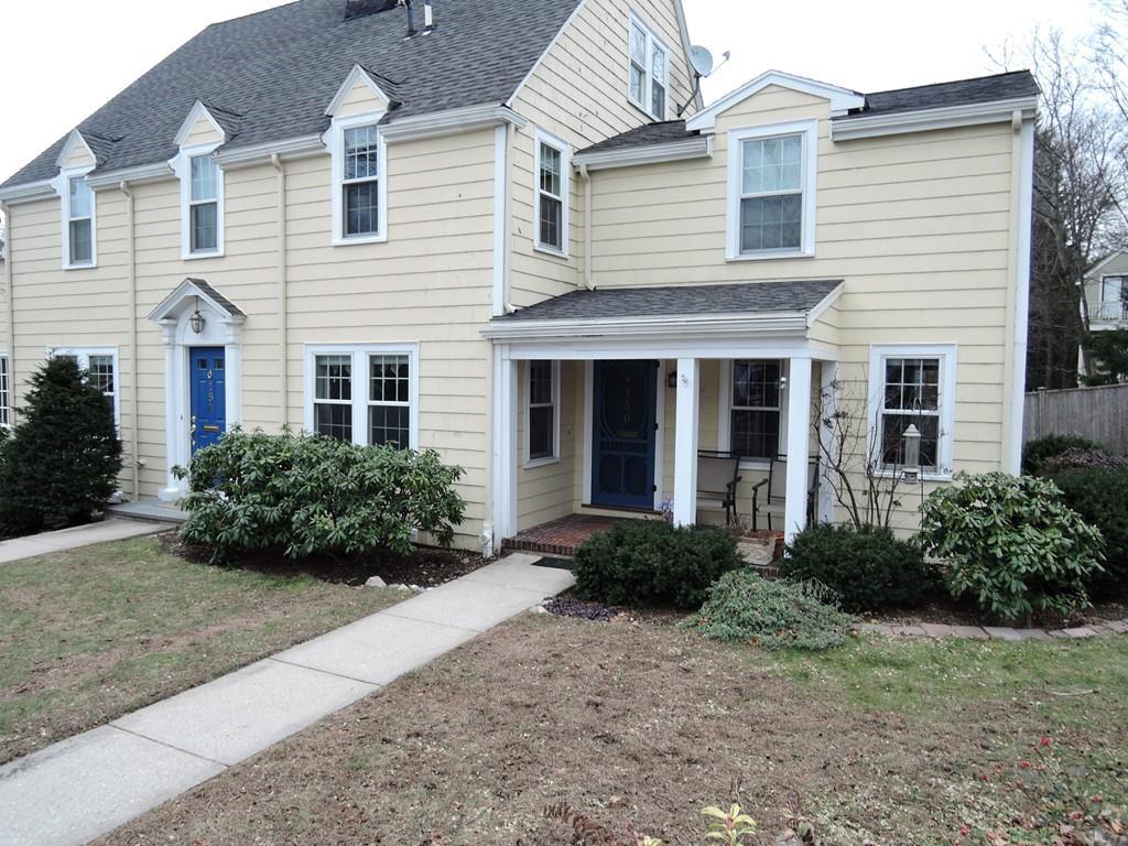156 Langdon St - Photo 1