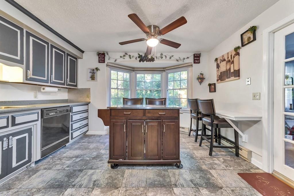70 Signal Hill Cir - Photo 1