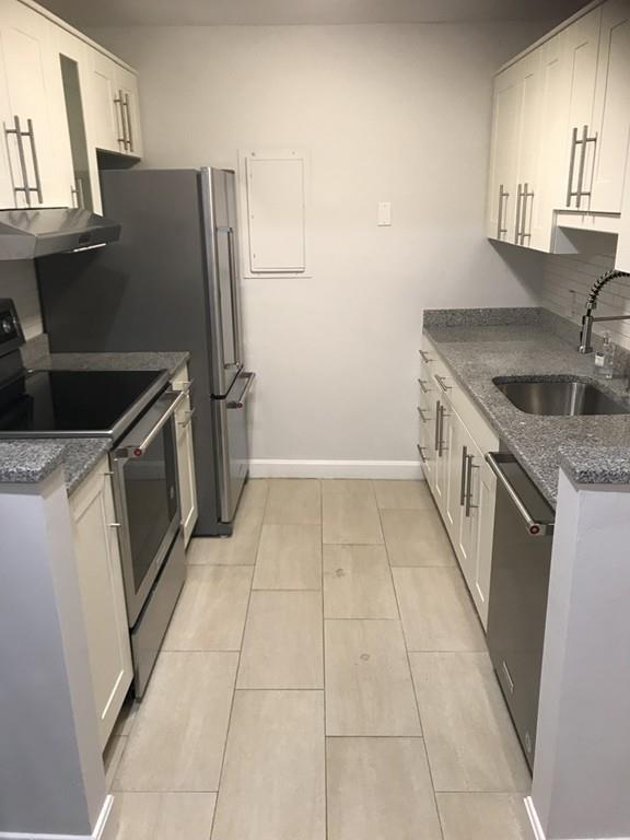 617 Massachusetts Ave - Photo 1