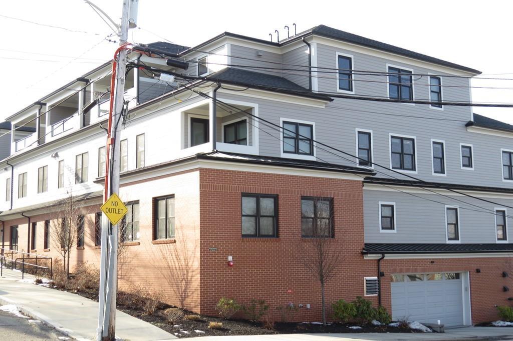 157 Hancock Street - Photo 1
