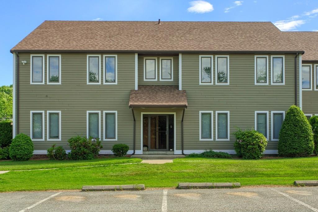 795 Turnpike Street - Photo 1