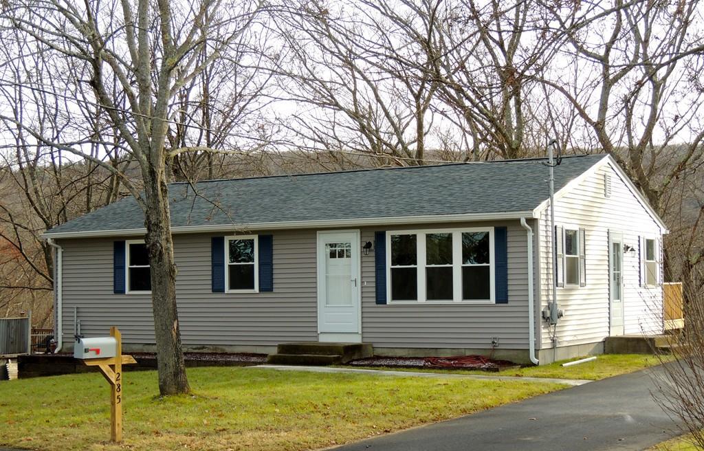 285 Barker St - Photo 1
