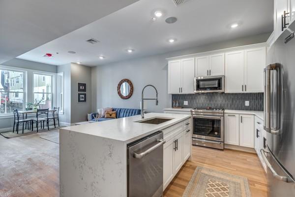 456 Meridian Street - Photo 1