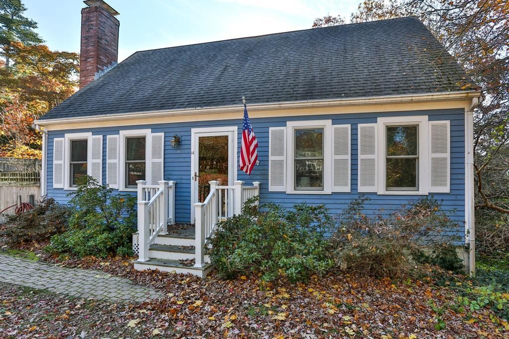 14 Wamsutta Rd - Photo 1