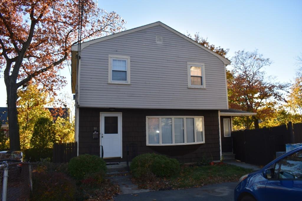 16 Summit Ave - Photo 1
