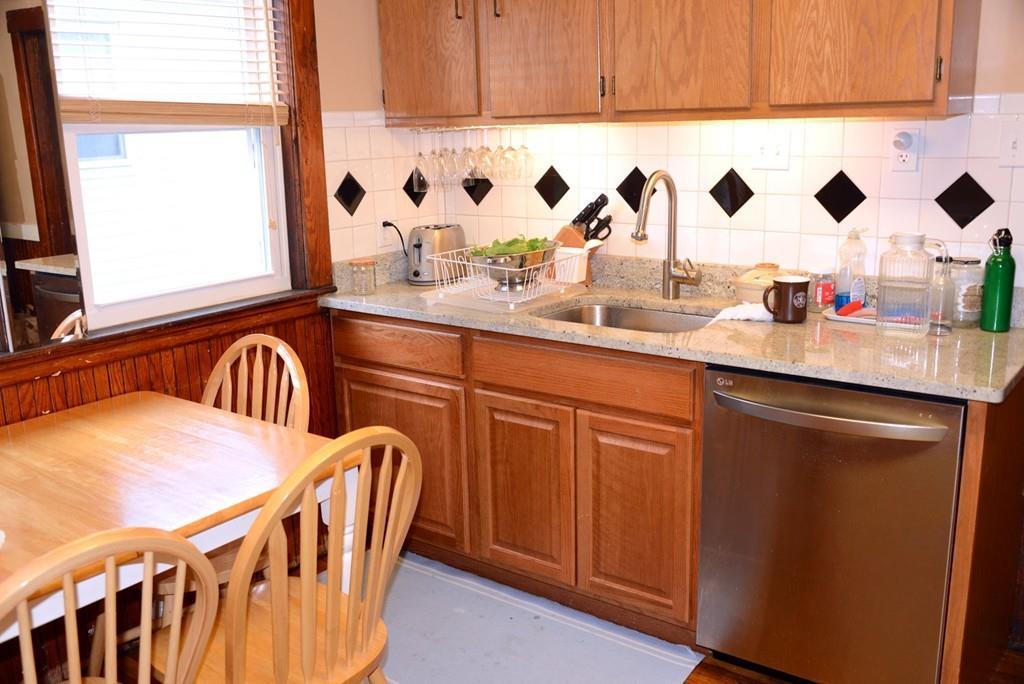 17 Sunset Street - Photo 1