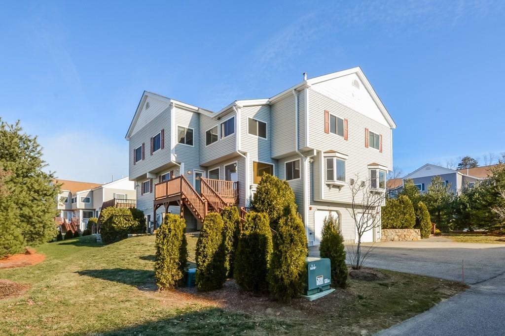 244 America Blvd - Photo 1