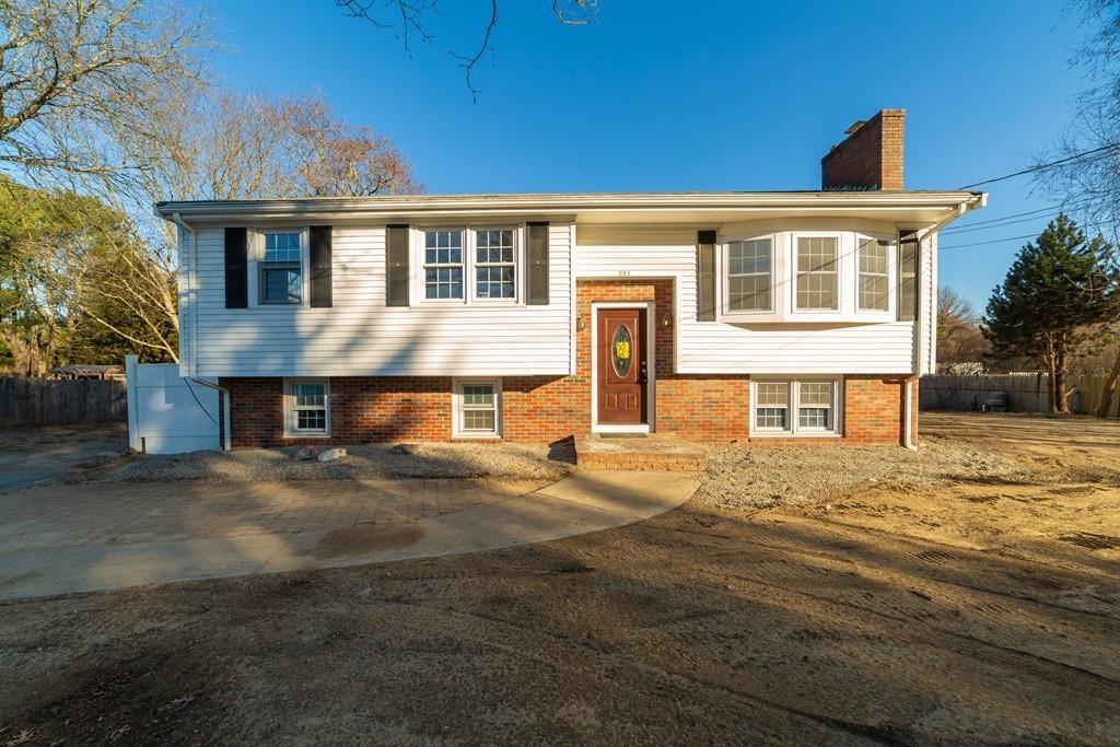 221 Elm Street - Photo 1