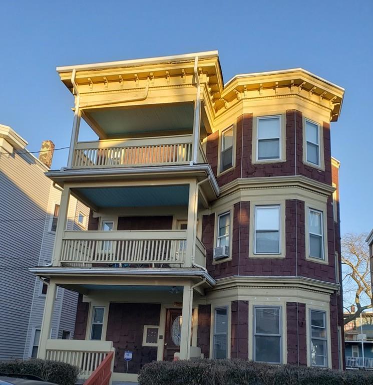 10 Lafield St - Photo 1