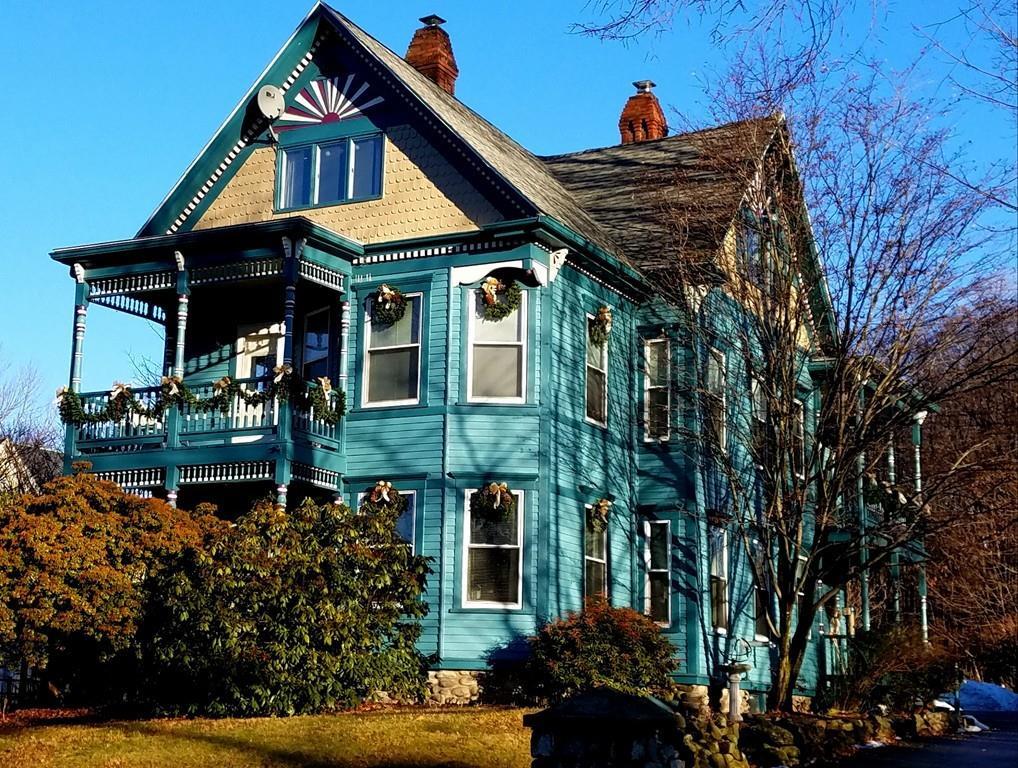 706 Main St - Photo 1