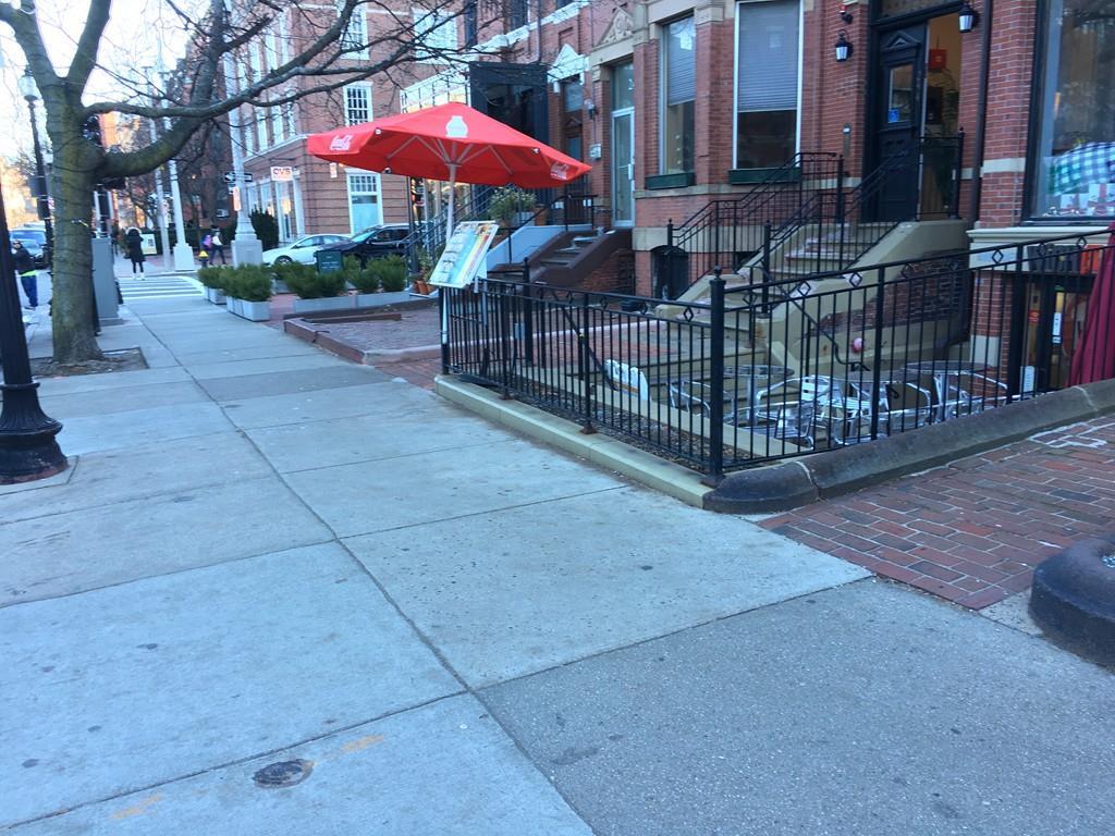 000 Newbury St - Photo 1