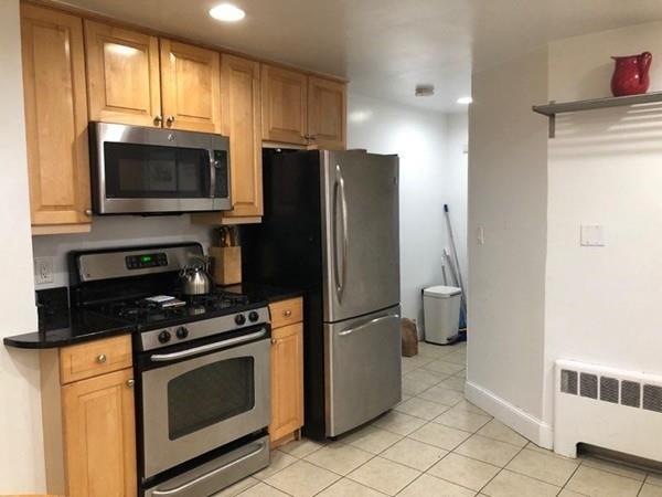 181 Newtonville Ave, - Photo 1