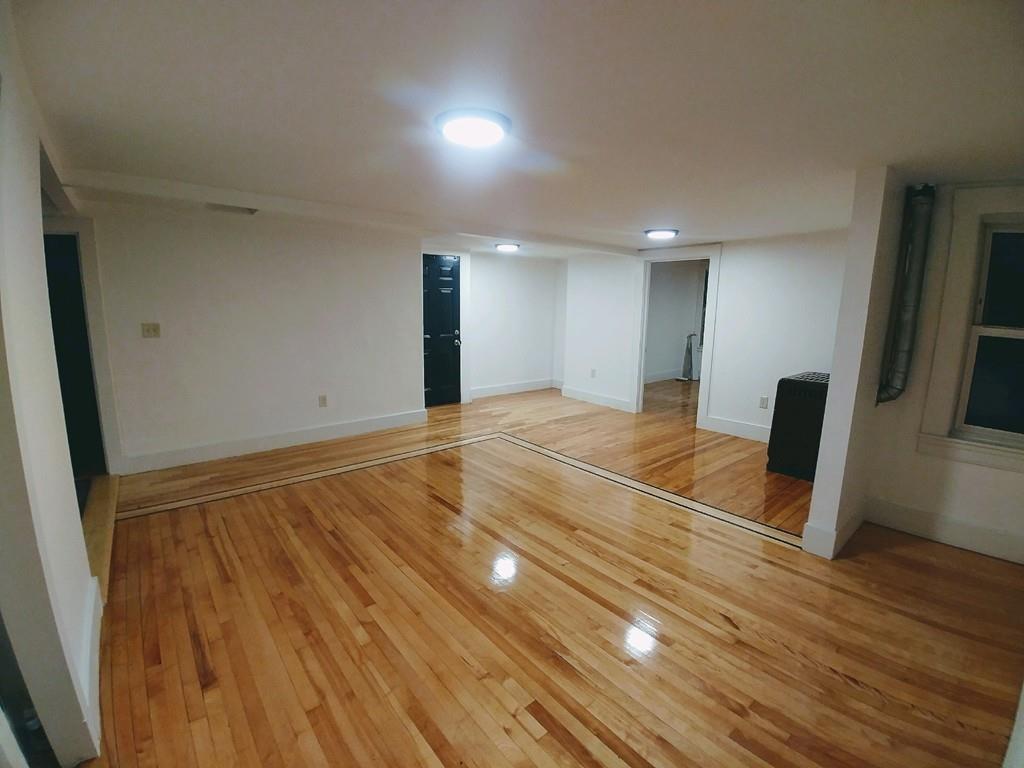 66 Providence St - Photo 1